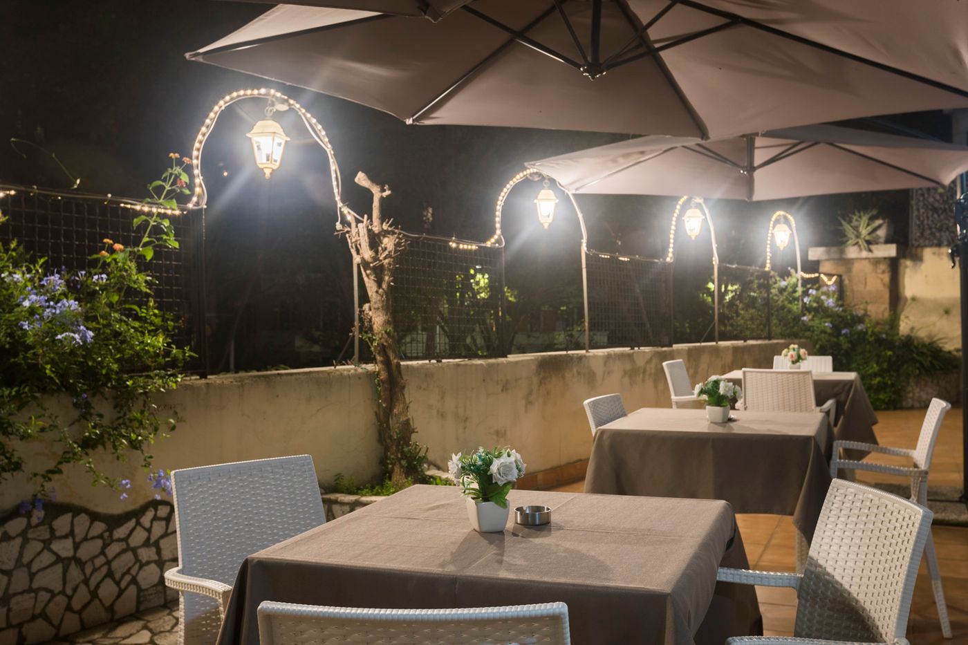 Villa-Rosa-Terrace-26