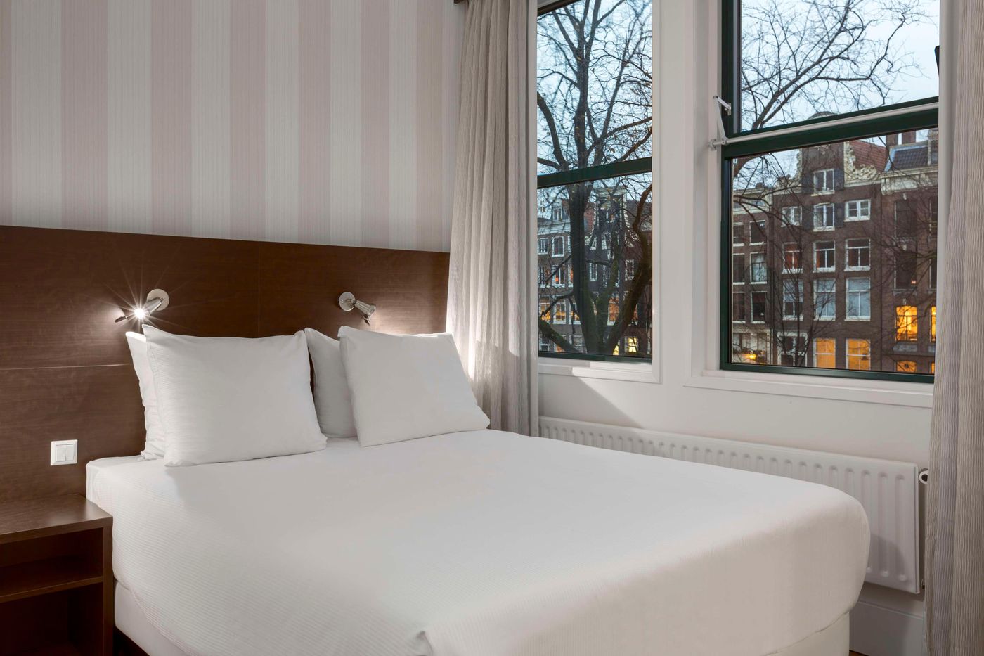 NH-City-Centre-Amsterdam-Room-6
