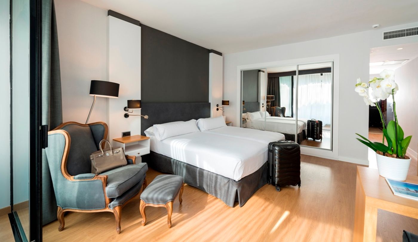 Guitart Grand Passage