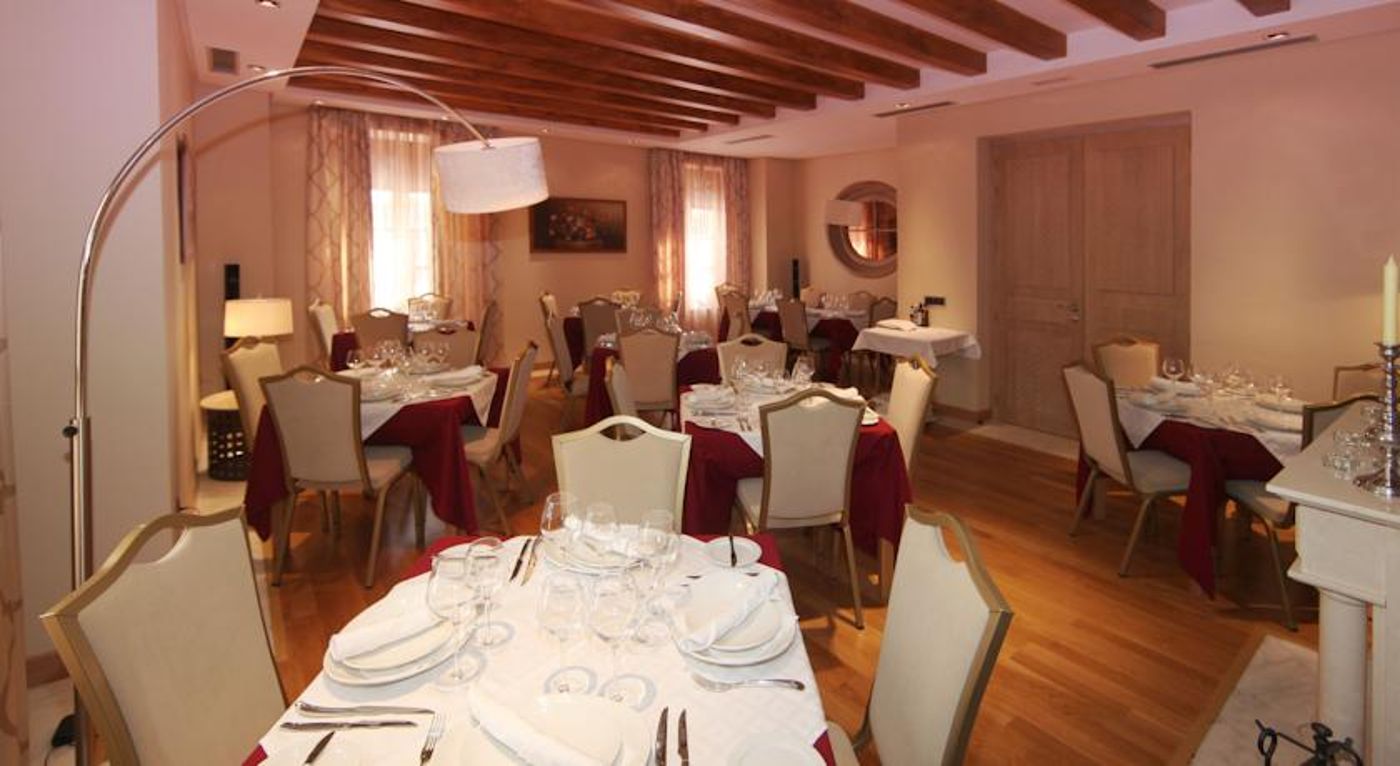 Hotel Casa Consistorial