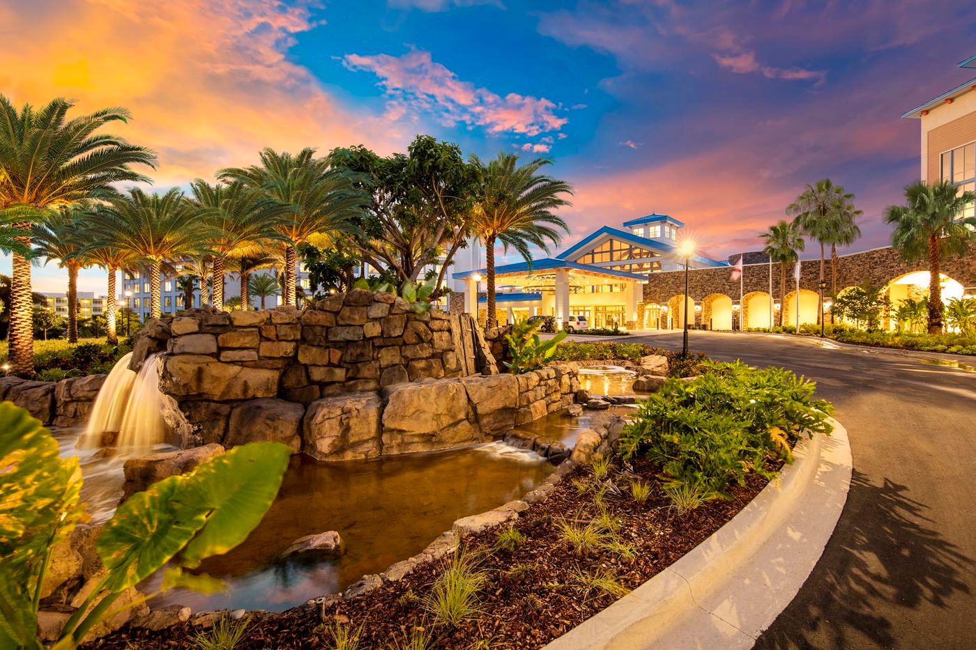 Loews Sapphire Falls Resort