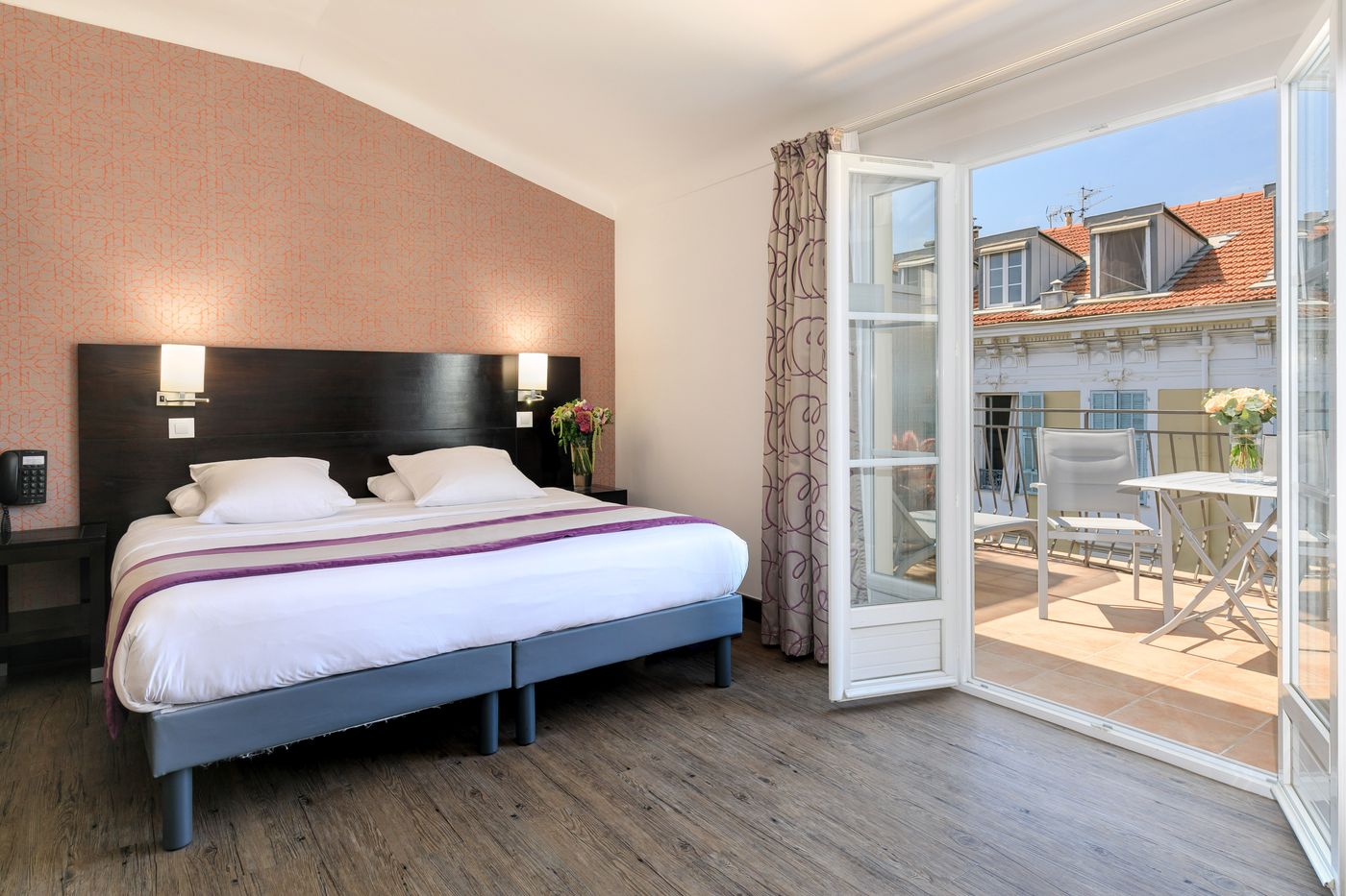 Grand-Hotel-Le-Florence-Room-8