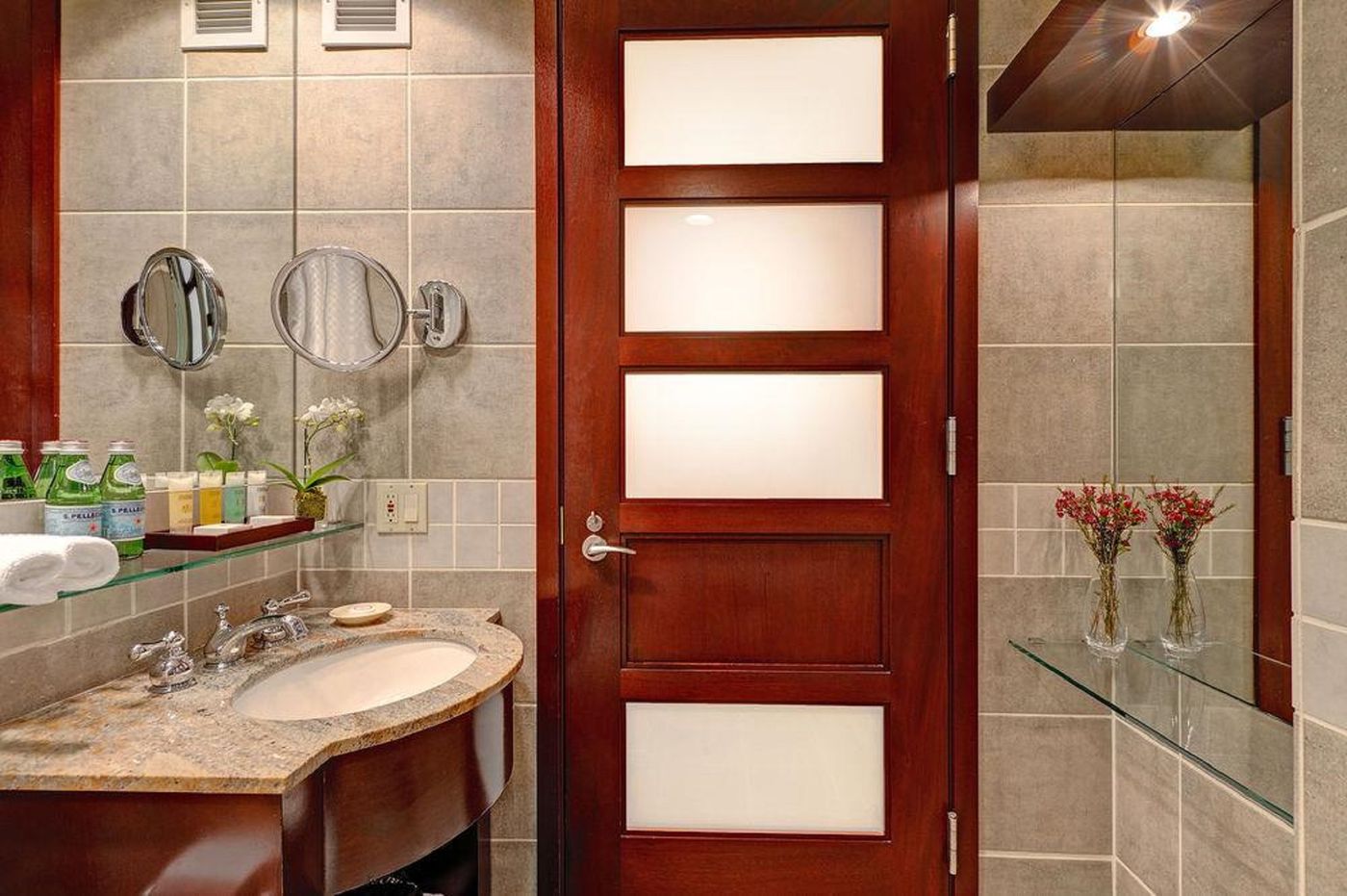 Library-Hotel-by-Library-Hotel-Collection-Room-19