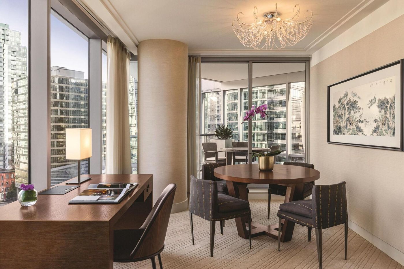 Shangri-La-Vancouver-Room-12