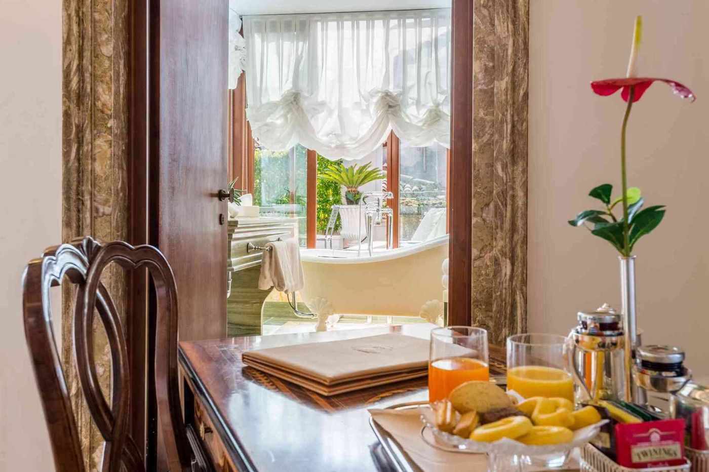 Ai-Cavalieri-Room-52