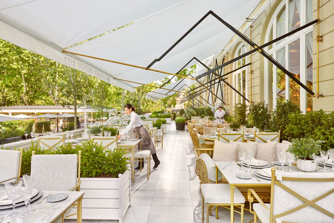 Hotel-Ritz-Madrid-Terrace-55