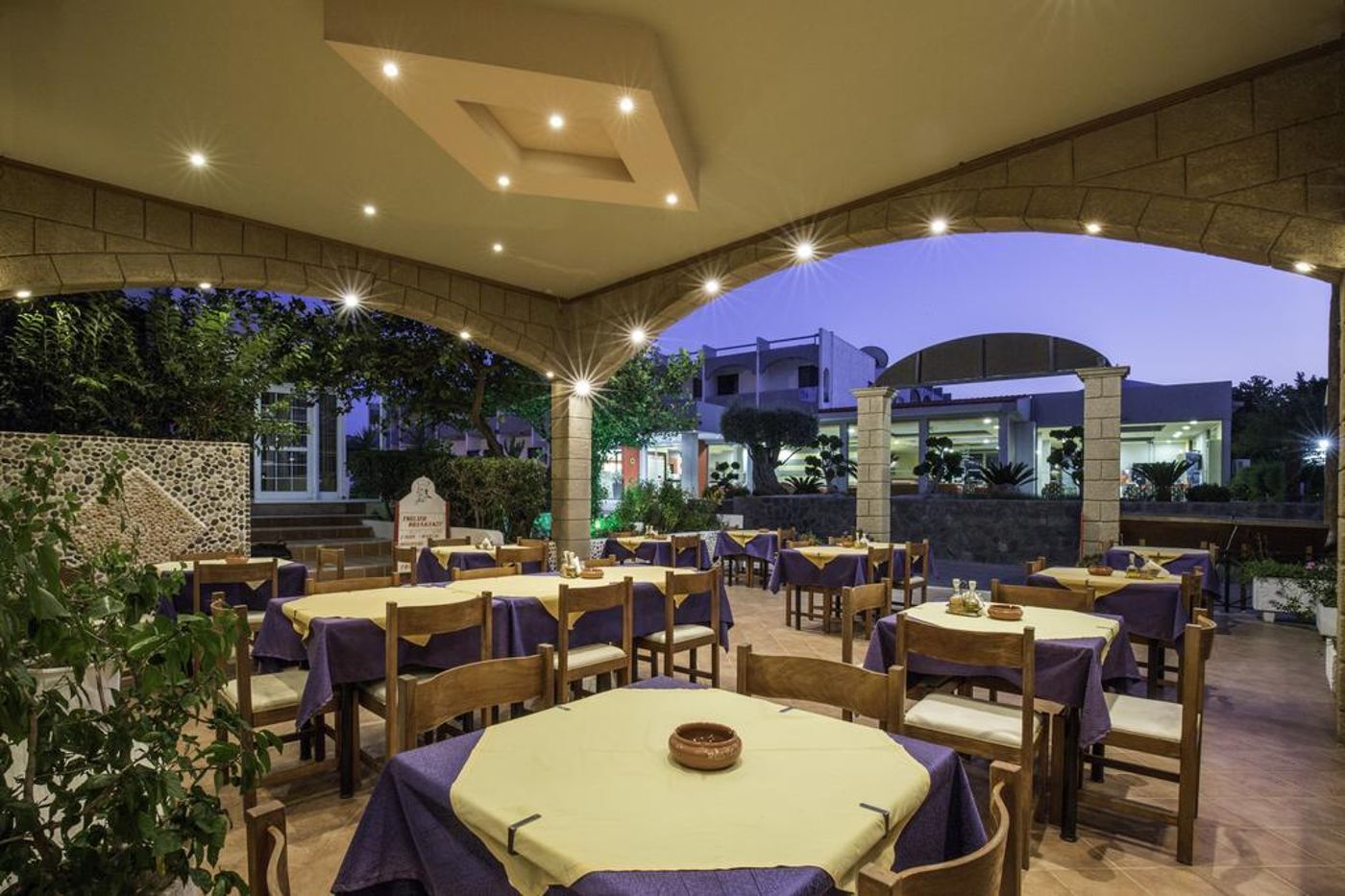 Saint-Amon-General-view-10