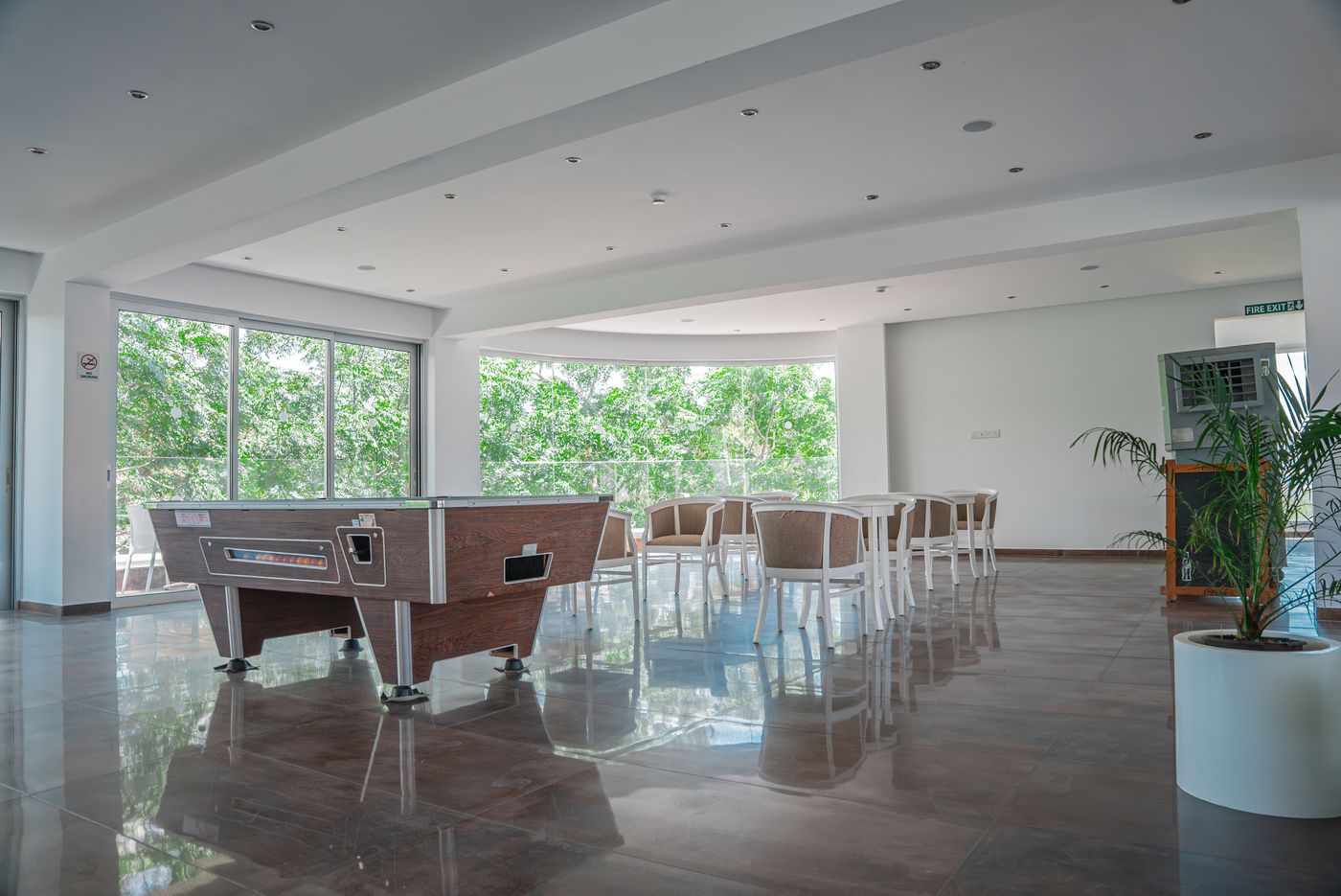 Rio-Gardens-Lobby-20