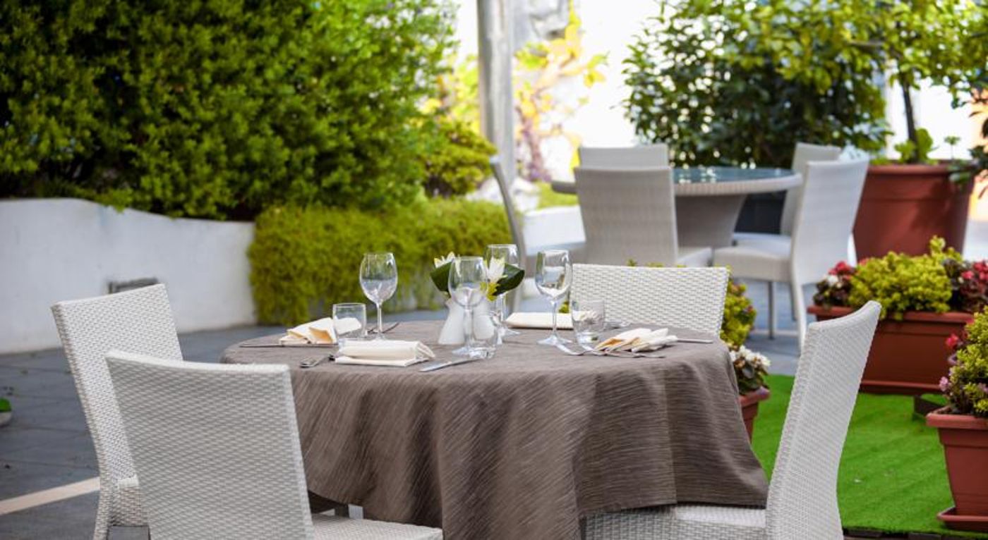 Magri's Hotel