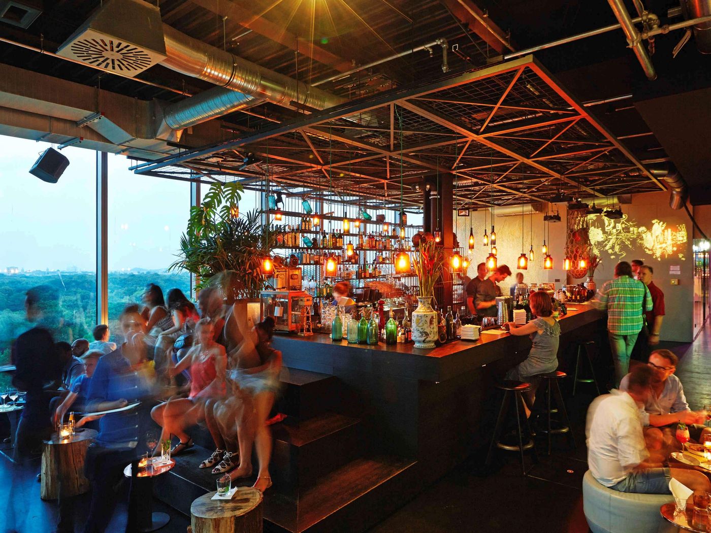 25hours-Hotel-Bikini-Berlin-Bar-28