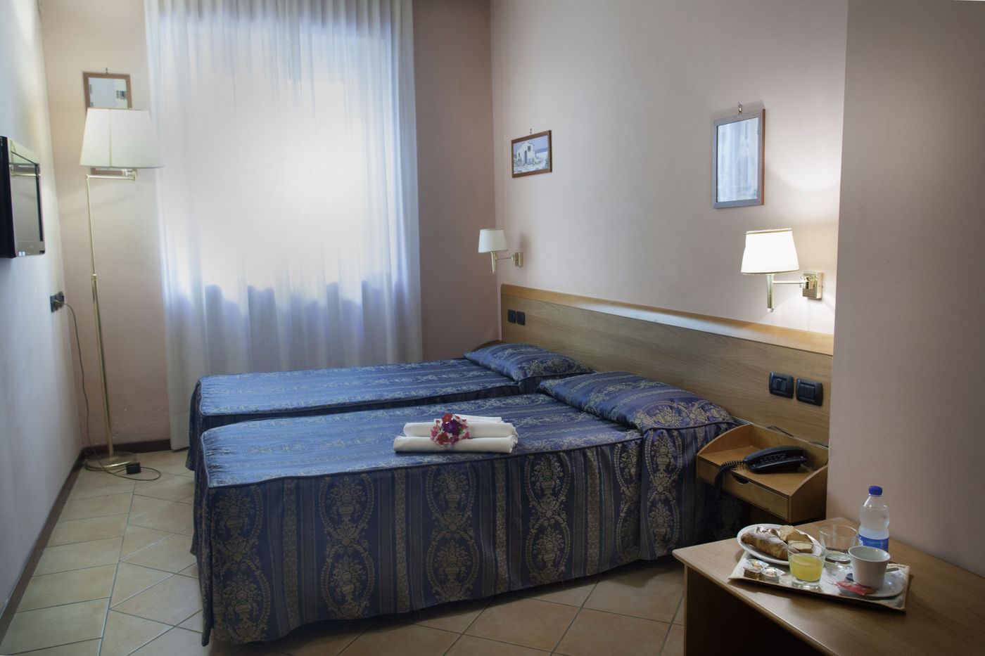 Hotel-Bernardino-Room-6