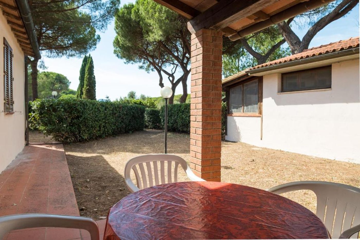 La-Canova-II-Room-29