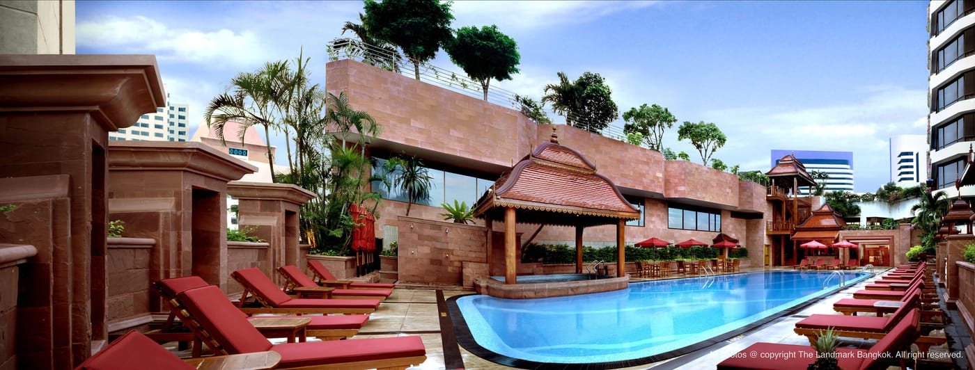 The-Landmark-Bangkok-Pool-2