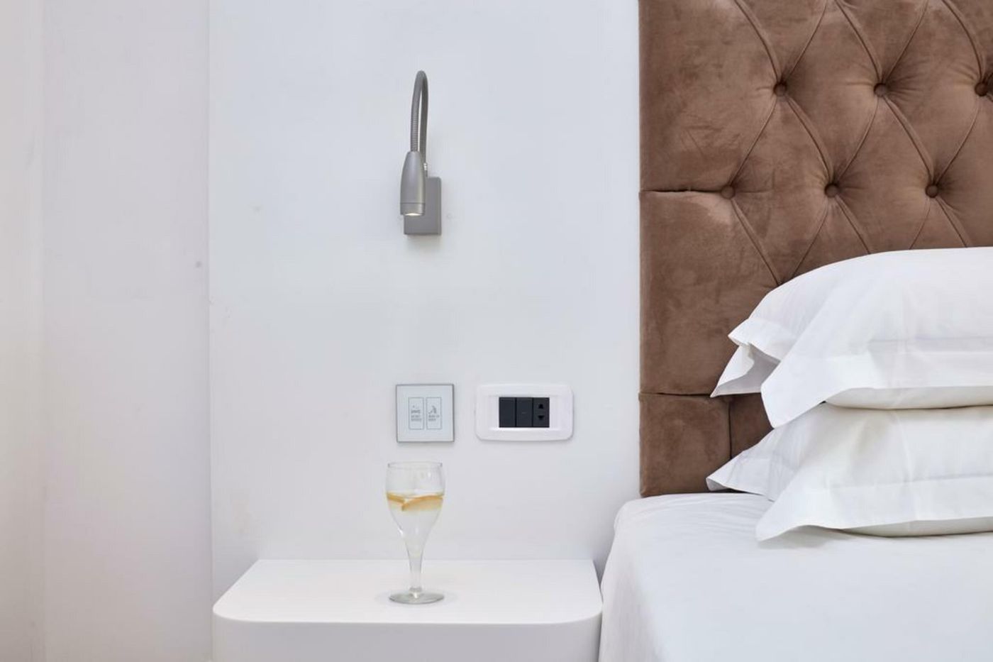 Grecian-Park-Hotel-Room-41