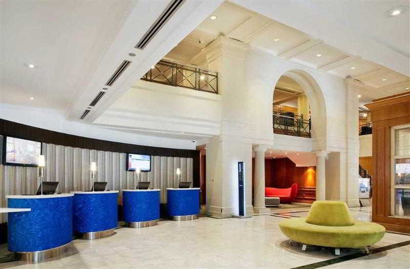 Novotel Toronto Centre-Canada-TORONTO-Lobby-7