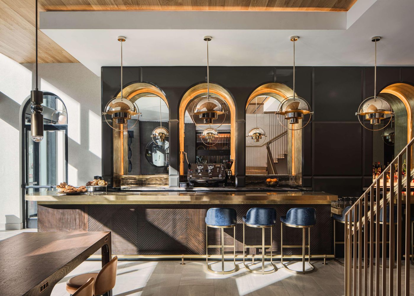 Motto-by-Hilton-New-York-City-Chelsea-Bar-7