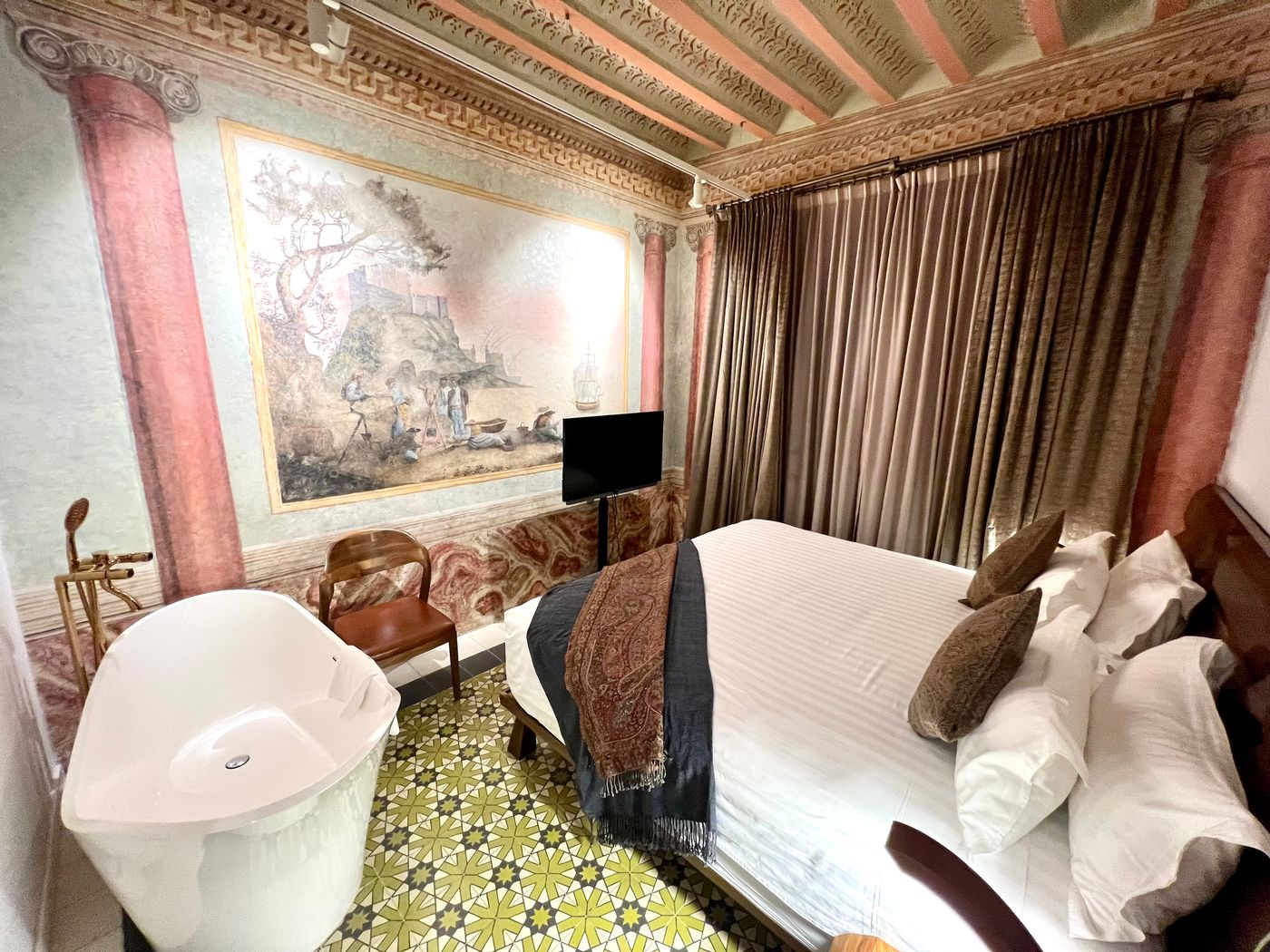 Anahita-Boutique-Hotel-Room-9