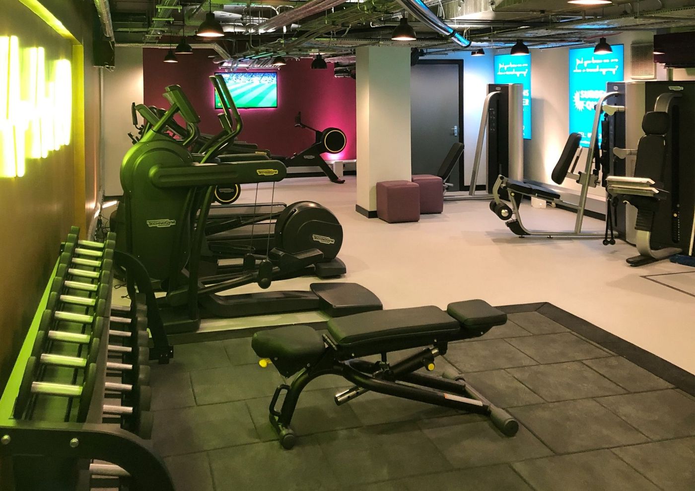 Ten Hill Place - United Kingdom - Edinburgh - Sports and Entertainment - 4