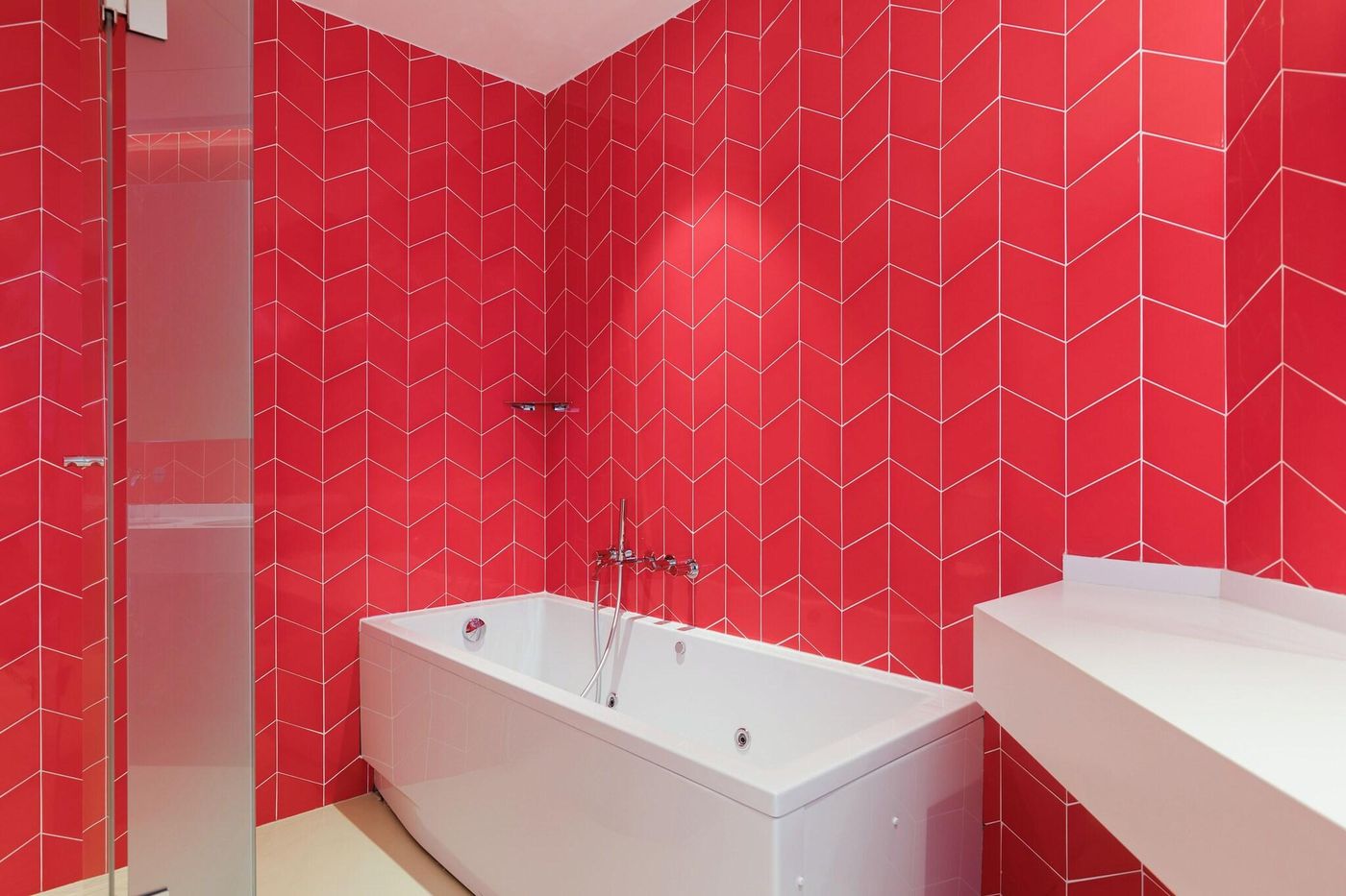 Room-Mate-Macarena-Room-56