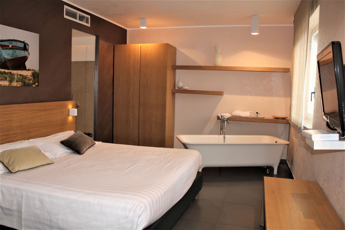 Casena-Dei-Colli--Sure-Hotel-Collection-by-Best-Western-Room-15