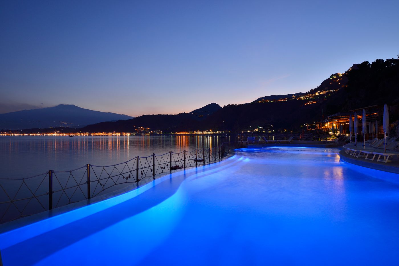 Unahotels-Capotaormina-Pool-9
