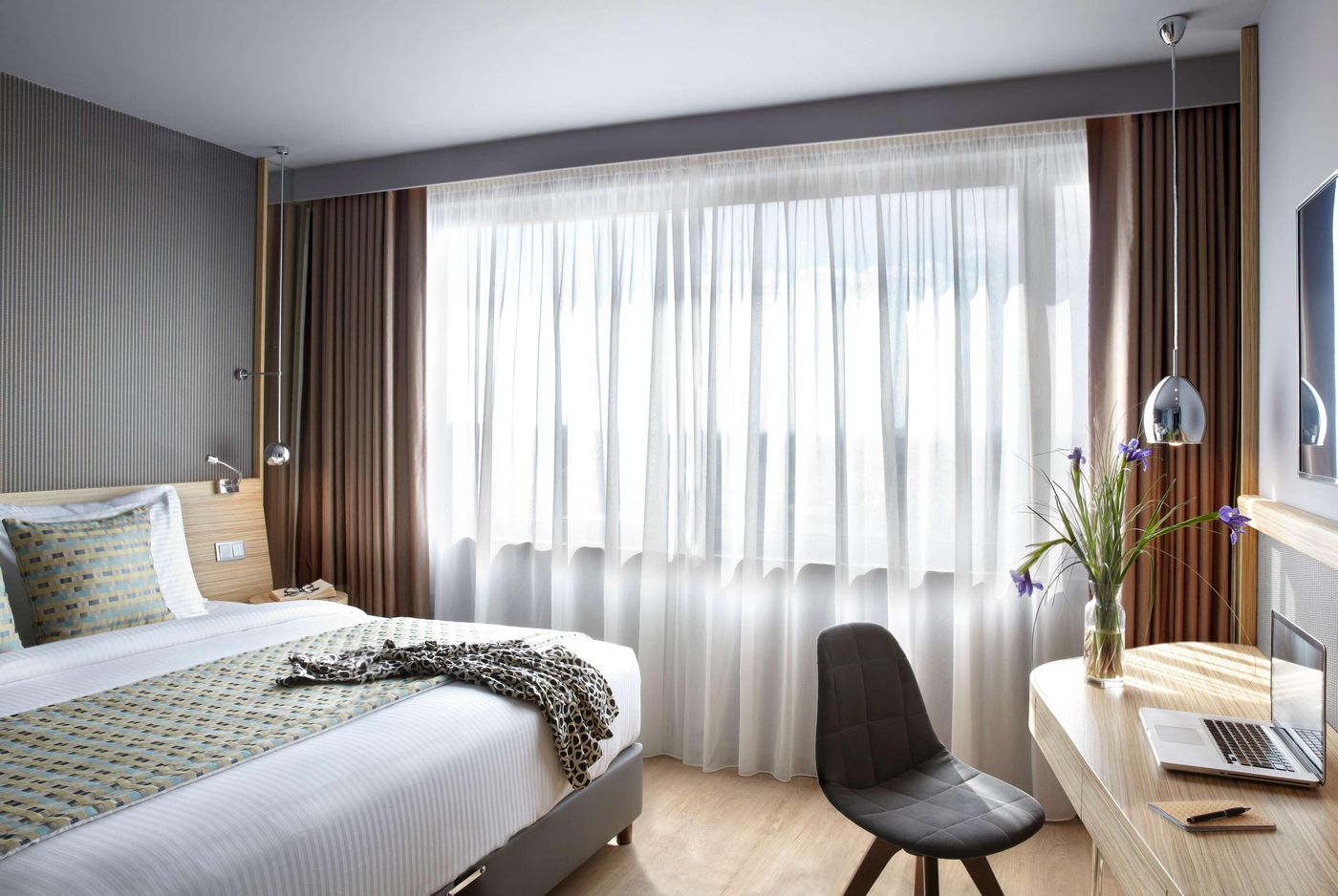 Wyndham-Grand-Athens-Room-47