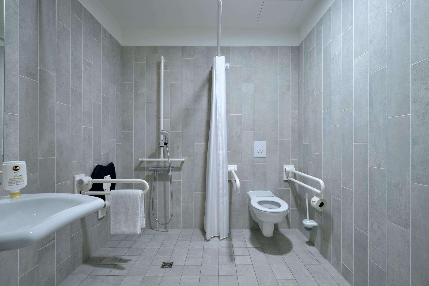 B-B-Hotel-Koln-Ehrenfeld-Room-24