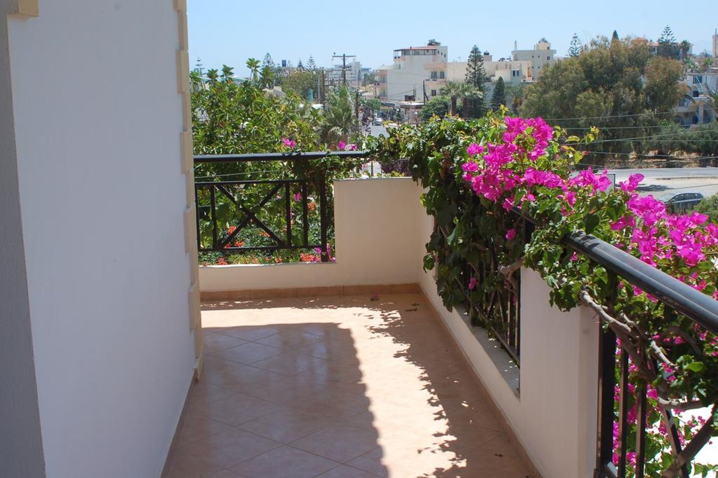 Uncle George Apartments