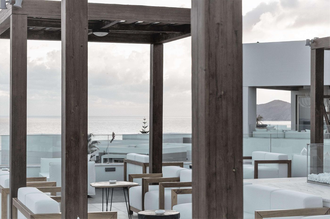 The-Royal-Blue-Lobby-88