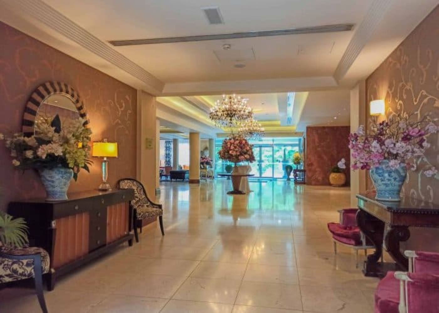 Salthill-Ireland-Galway-Lobby-2