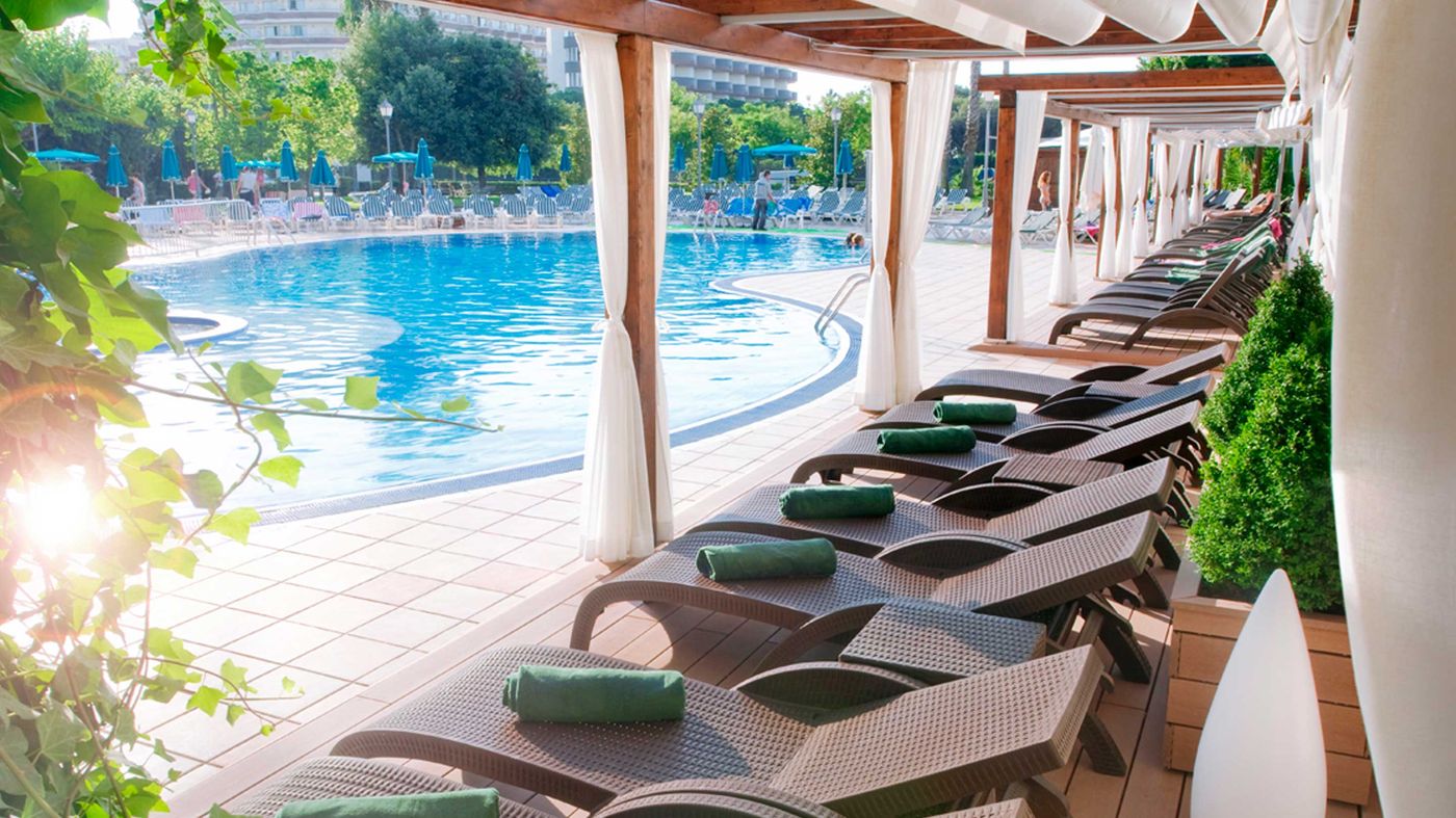 Florida-Park-Pool-12