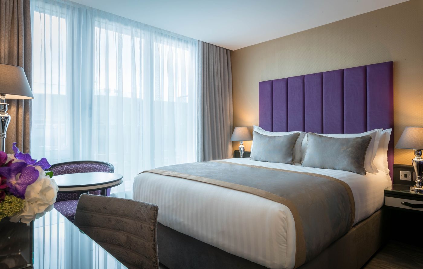 Trinity-City-Hotel-Room-27