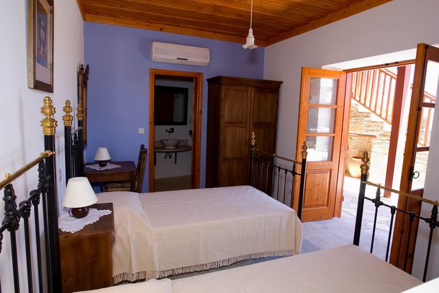 Filokypros Eveleos Country Houses