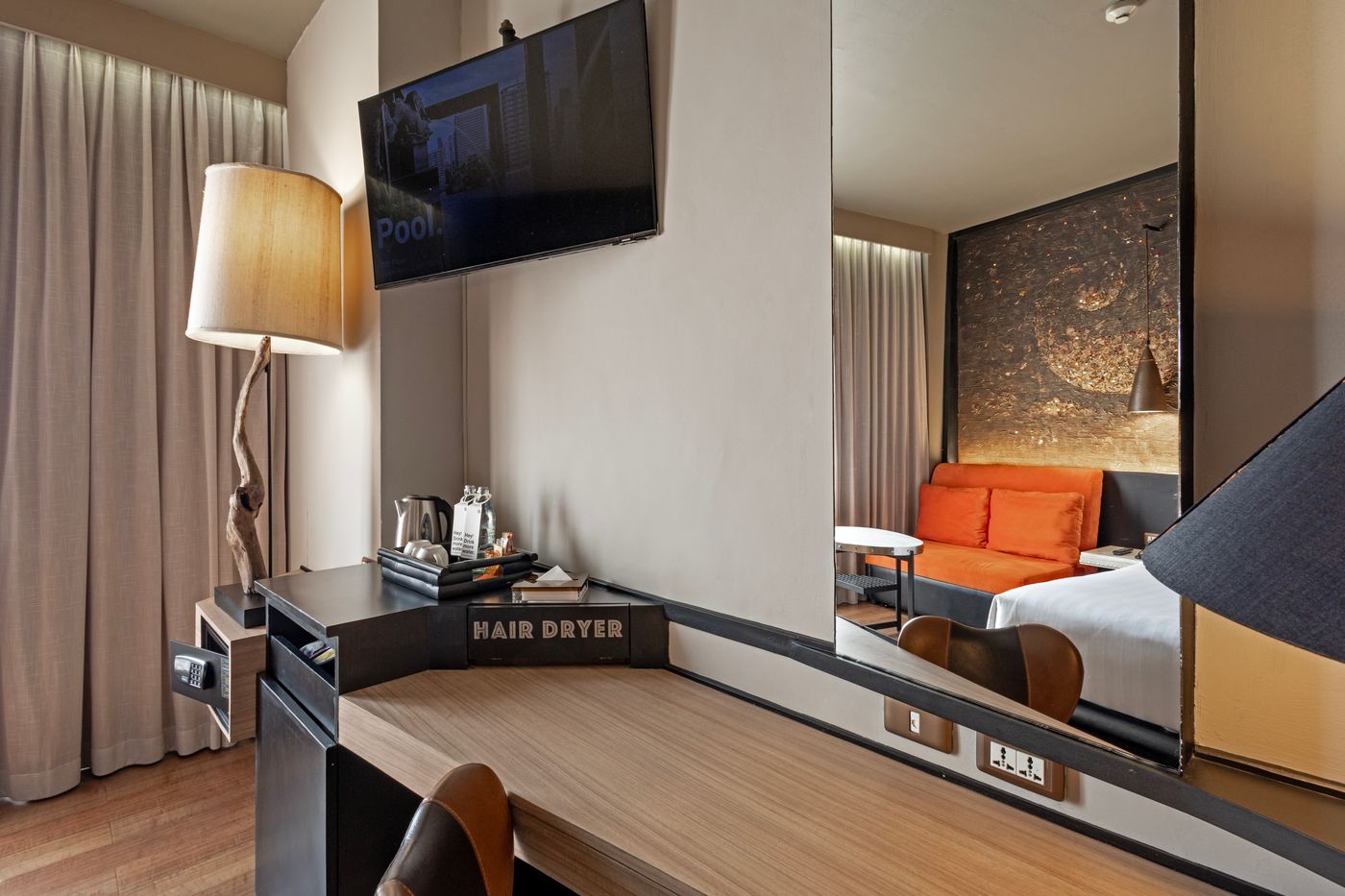 Siam-Siam-Design-Hotel-Bangkok-Room-8