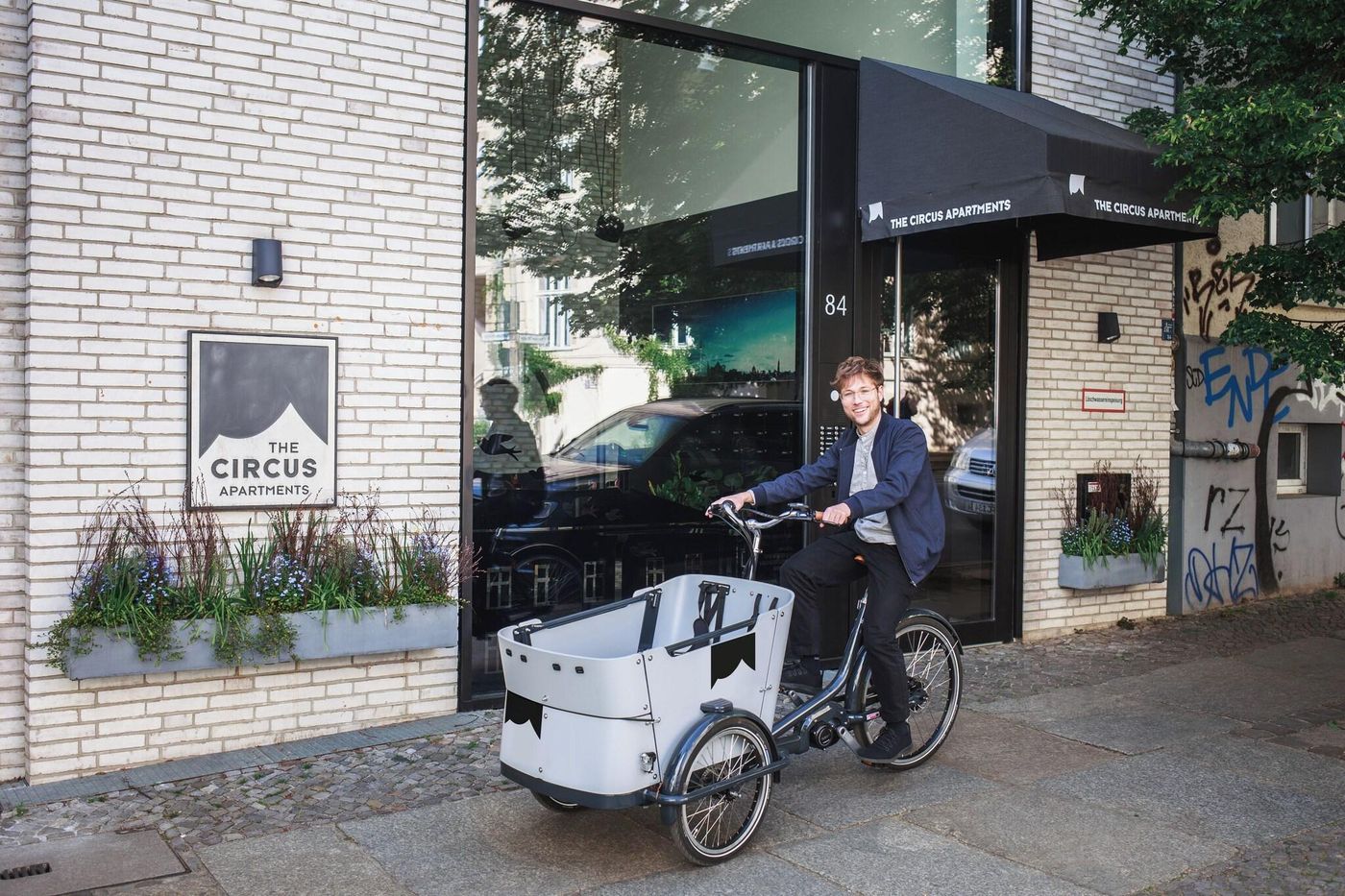 The-Circus-Apartments-Sports-and-Entertainment-75