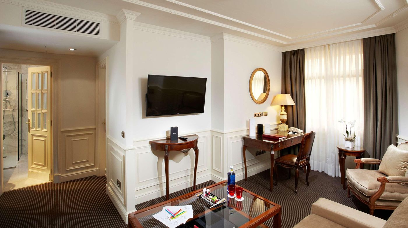 F-nix-Gran-Melia-Room-41