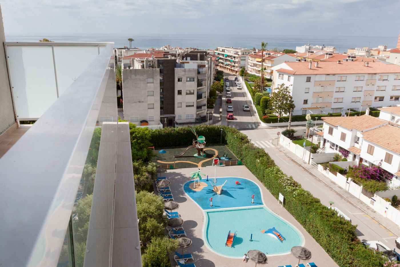 Ohtels-San-Salvador-Room-15