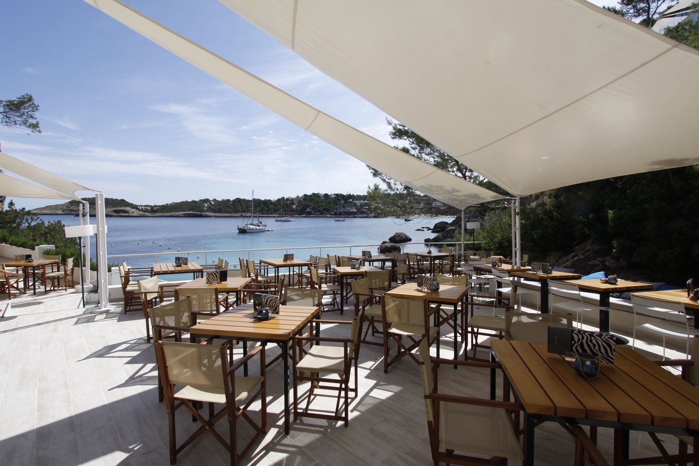 Portinatx-Beach-Club-Hotel-Beach-23
