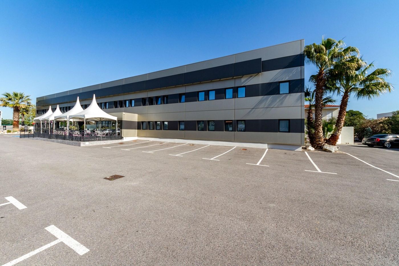 Brit Hotel Porte d'Espagne-France-PERPIGNAN-General view-4