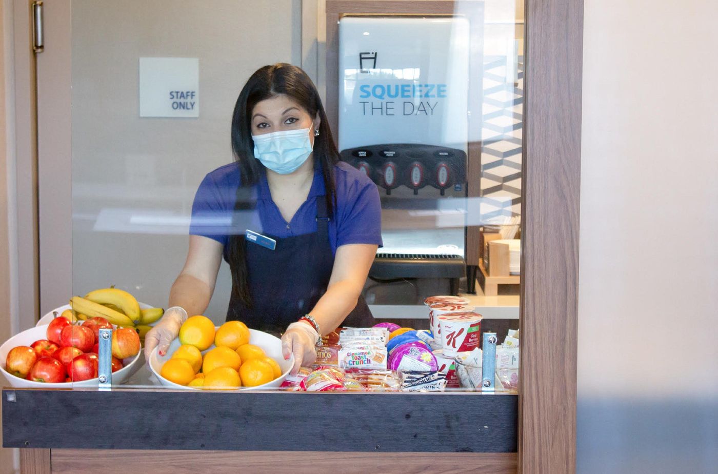 Holiday-Inn-Express---Suites-Boston---Cambridge-Restaurant-32