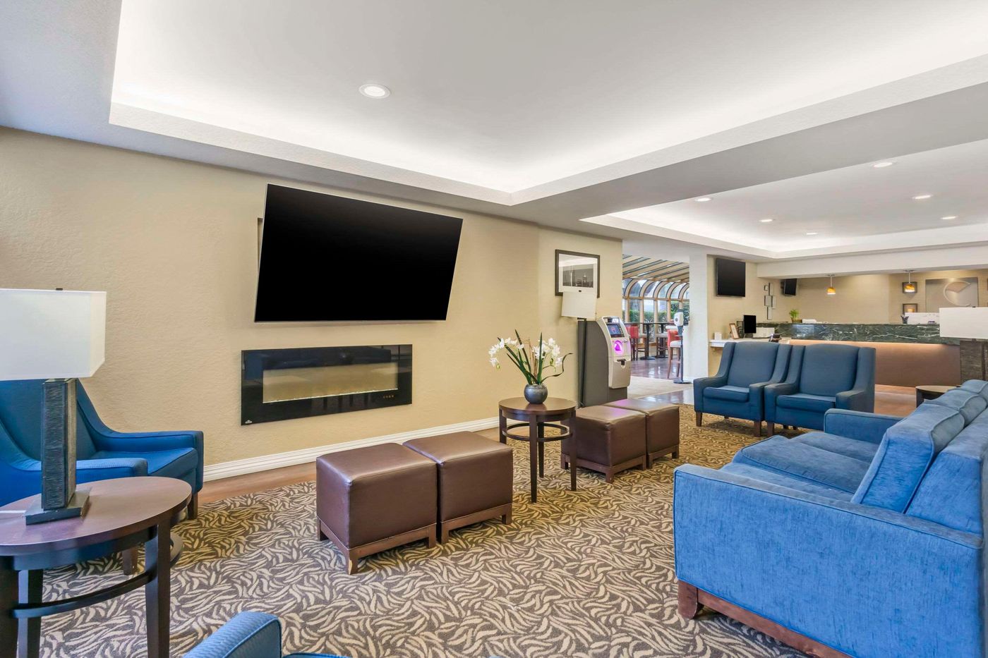 Comfort Inn & Suites Sea-Tac Airport-United States-SEATAC-Lobby-7