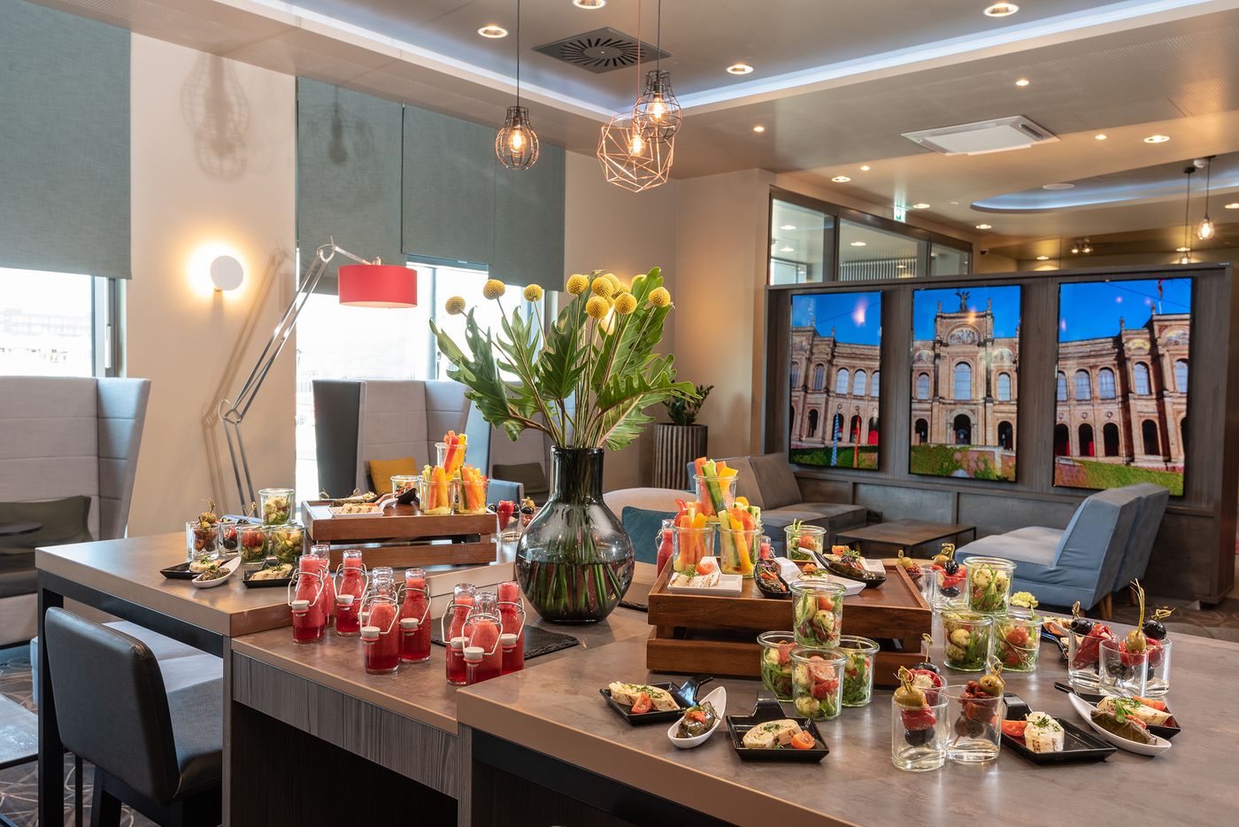 Leonardo-Hotel-Munich-City-East-Restaurant-14