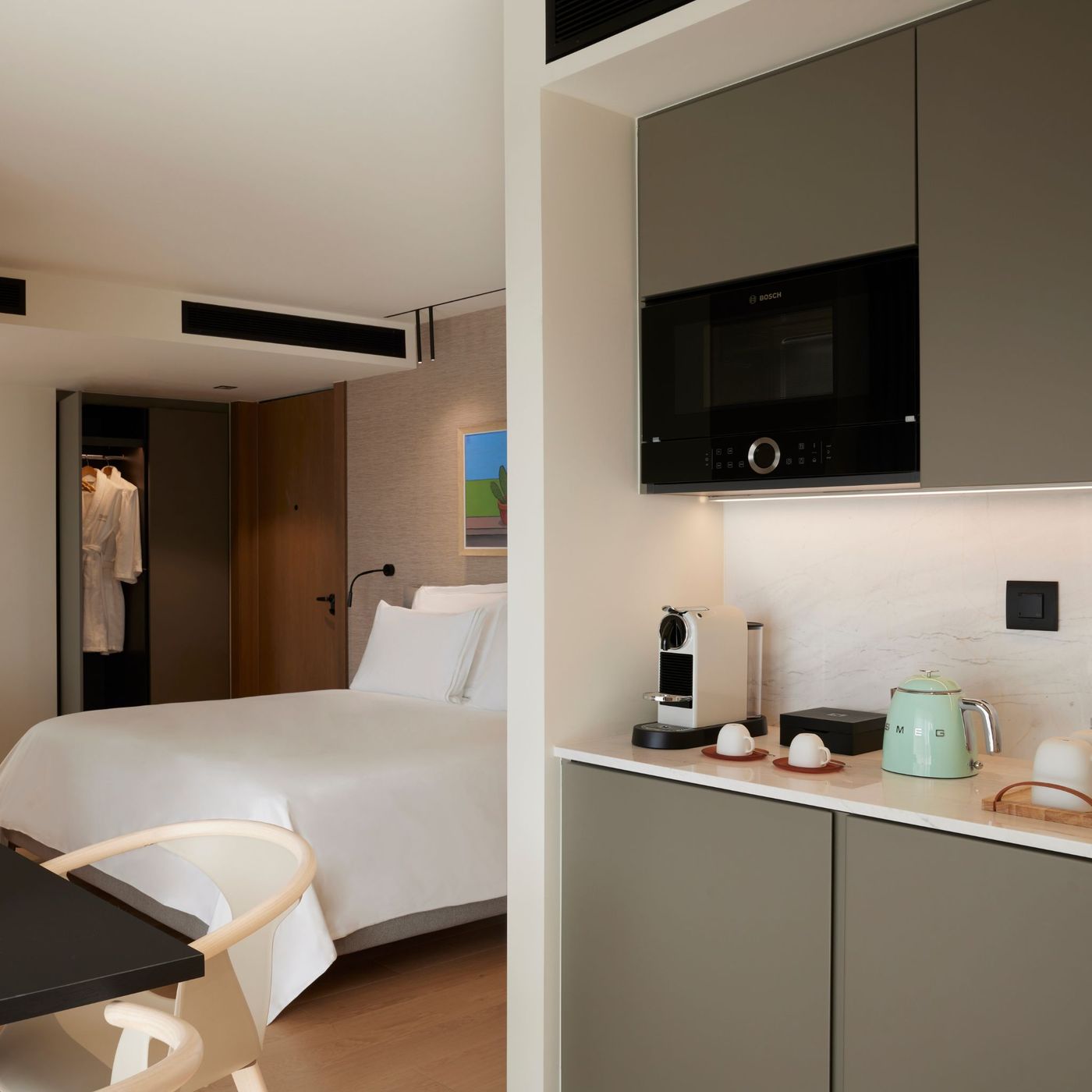 Dusit-Suites-Athens-Room-7