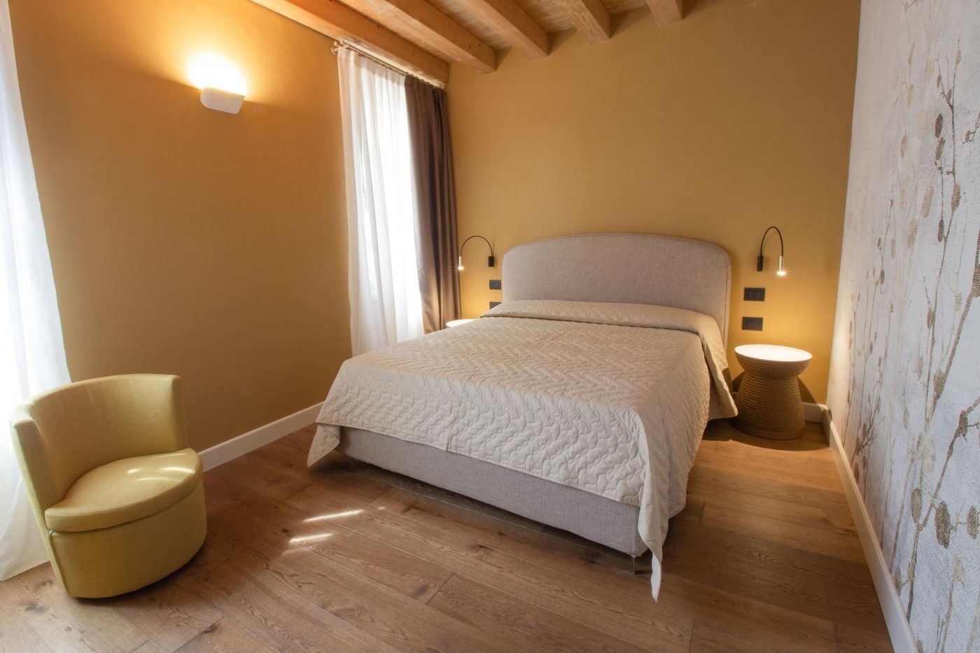 Locanda Delle Mercanzie-Italy-BRESCIA-Room-9