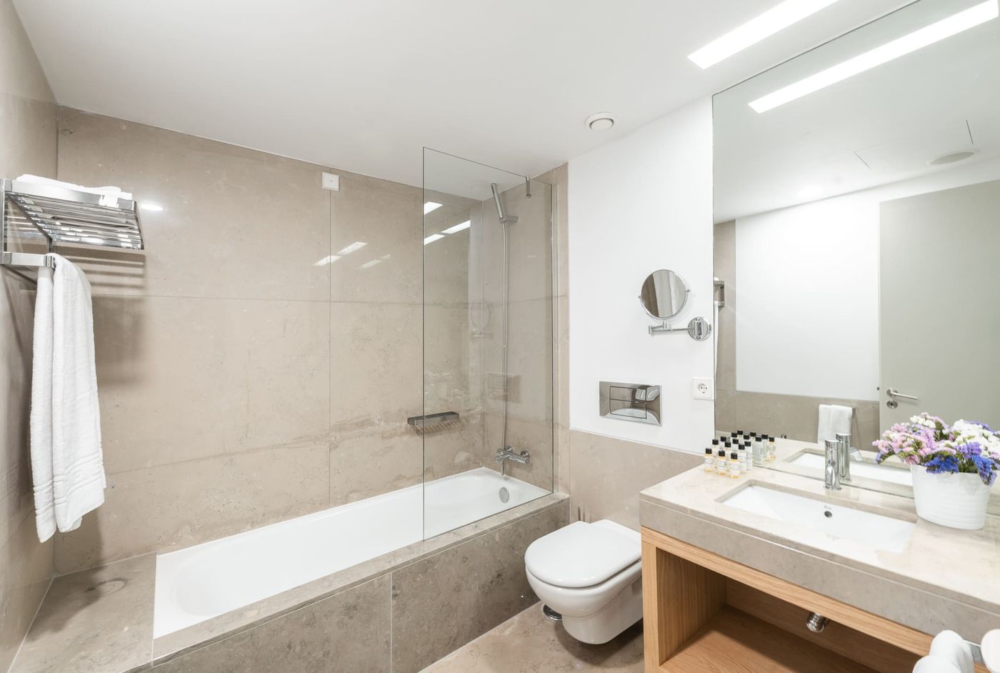 The-Editory-By-The-Sea-Troia-Hotel-Room-35