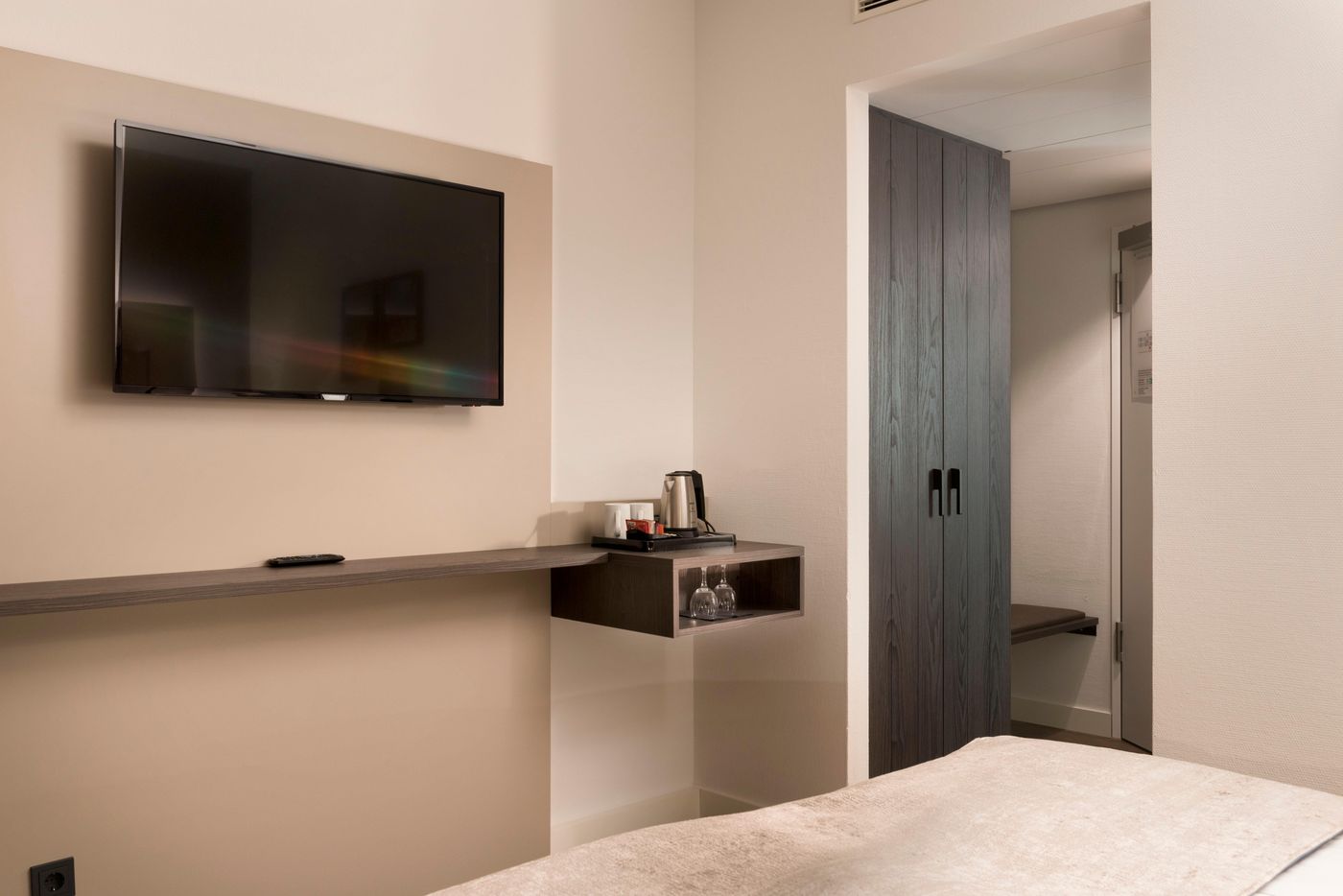 Holiday-Inn-Berlin---City-West-Room-25