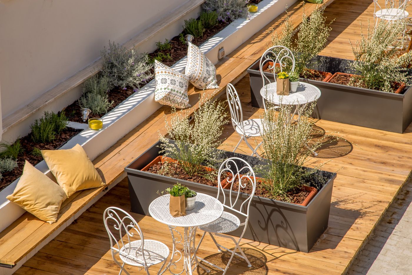 Urban-Garden-Hotel-Terrace-11