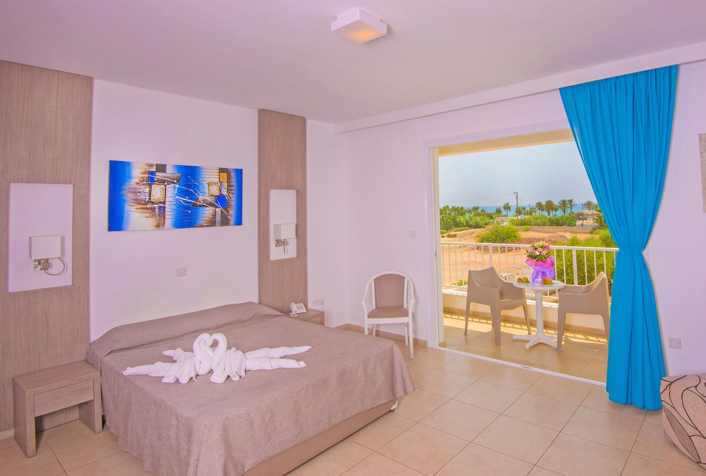 New Famagusta Hotel & Suites