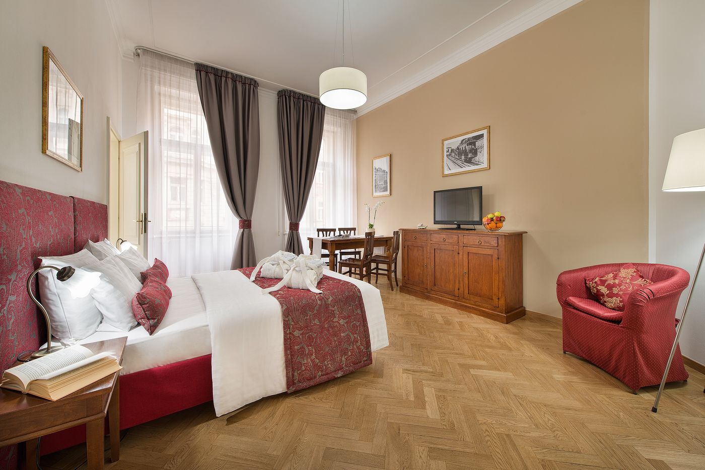Suite-Home-Prague-Room-11