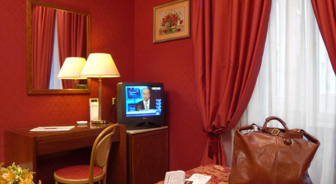Hotel-Andreotti-Room-12